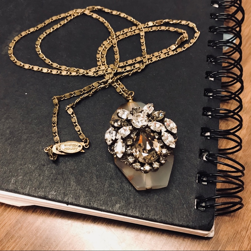 ANTON HEUNIS 🎇 Long Agate Pendant Swarovski Necklace